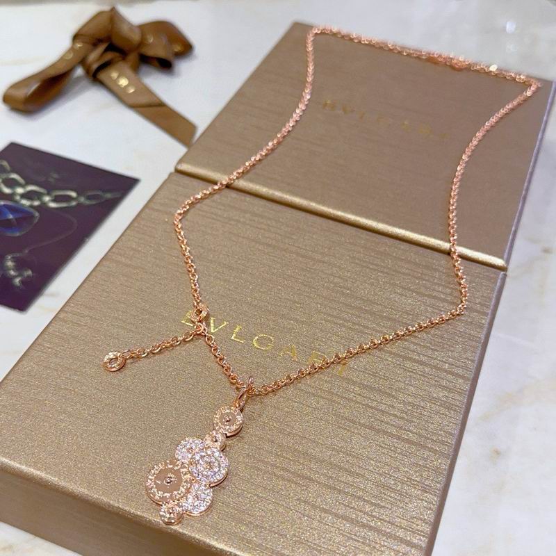 Bvlgari necklace 12yxx121